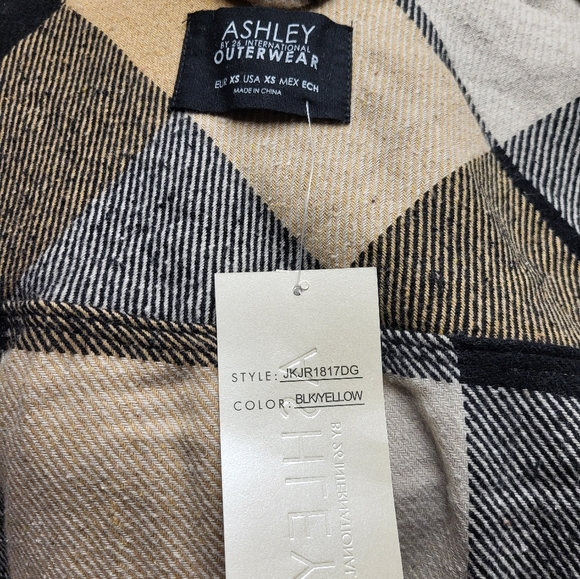 Ashley Outerwear Flannel Jacket Size XS - Picture 7 of 12